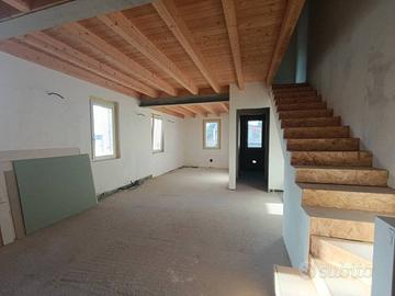 Appartamento di 100 m² con 3 locali a Martinengo