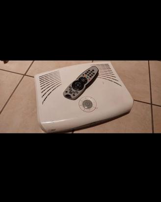 Decoder Sky satellitare con telecomando