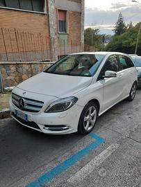 Auto Mercedes classe B