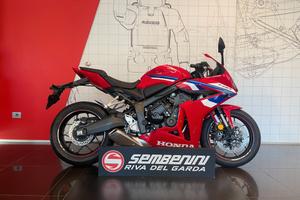 Honda CBR 650 R Red 2026