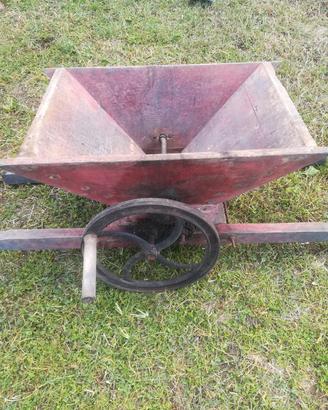 attrezzatura per fare il vino