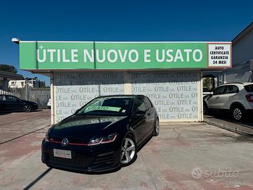 Volkswagen Golf GTI Performance 2.0 245 CV TSI 3p.