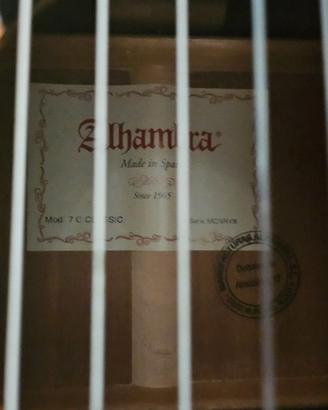 chitarra classica Alhambra