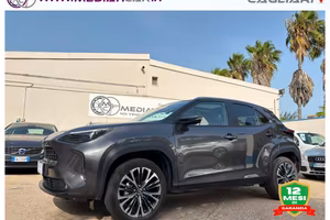 TOYOTA Yaris Cross 1.5 Hyb 5p. E-CVT AWD Advent
