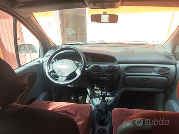 Renault Mégane Scénic – benzina_Gas – Usata