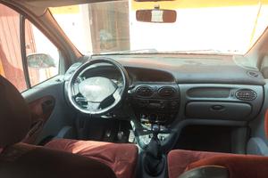 Renault Mégane Scénic – benzina_Gas – Usata