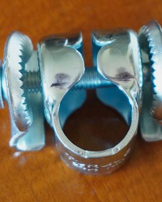 Morsetto reggisella bicicletta