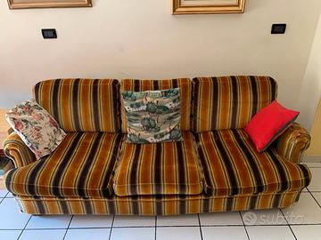 GRATIS Divano 3 sedute vintage