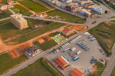 TER. RESIDENZIALE A SAN GIOVANNI ROTONDO