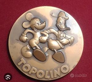 C..erco medaglione topolino paperino disney