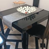 Tavolo nero in vetro 90x90 allungabile (180x90)