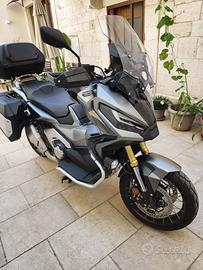 Honda XADV 750  km 2800 Nuovaaa!!!