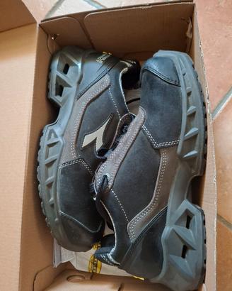 scarpa utilità Diadora