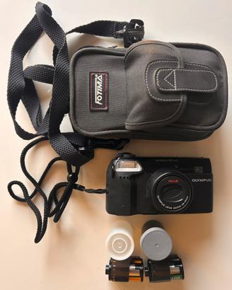 Olympus Superzoom 80 Wide + Custodia + 2 Rullini