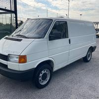 VOLKSWAGEN Transporter t4 sincro