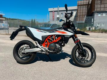Ktm 690 SMC R