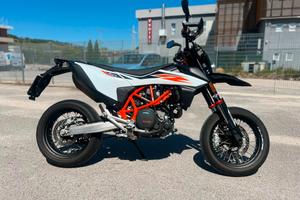 Ktm 690 SMC R