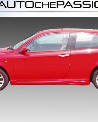 Coppia minigonne per Alfa Romeo 147 5p 2002 2010