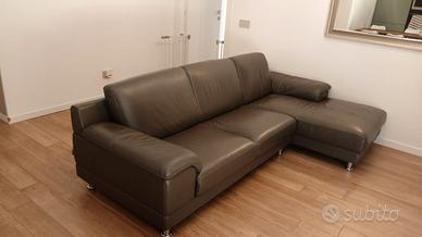 divano in pelle vera