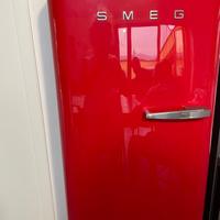 Frigorifero Smeg FAB28LR rosso