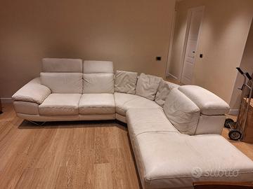 Gratis Divano ad angolo in pelle