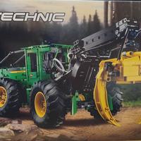 Set lego 42157 Technic John Deere 948L sigillato 