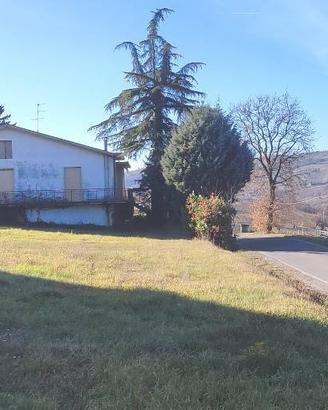 Villa di 256 m² con più di 5 locali a Golferenzo