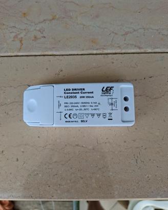 Alimentatore LED 20W 58Vdc corrente costante 350mA