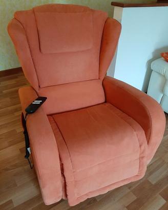 poltrona elettrica alzapersona