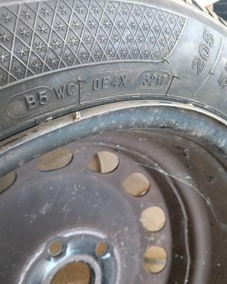 gomme inv. con cerchi 205-55-16 euro 80