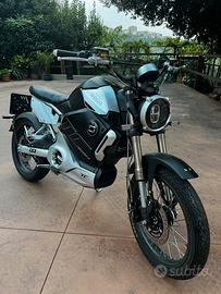 Super Soco tc Max 125