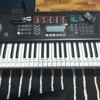 RockJam a 61 tasti con display touch