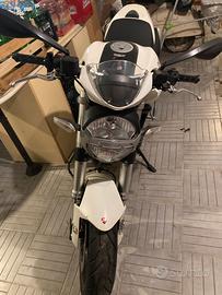 Ducati Monster 696+ abs