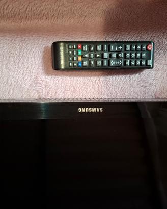 tv samsung 32 pollici e 42 Scharp 