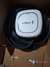 WALLBOX MAX