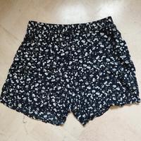 Pantaloncino floreale 