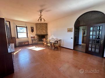 BIFAMILIARE A SAN LEO