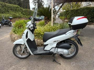 Honda SH 150, Km 4100 reali!