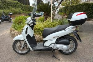 Honda SH 150, Km 4100 reali!