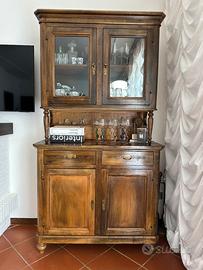 Mobile credenza con vetrinetta