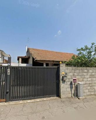 Immobile in asta di 338 m² con più di 5 locali a C