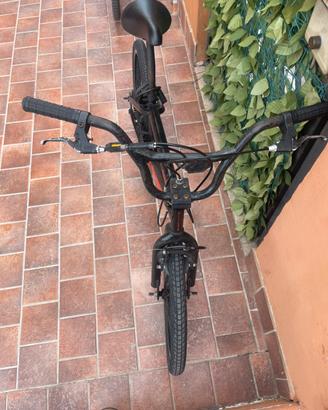 Bicicletta bmx
