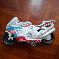 Moto giocattolo a frizione