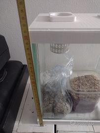 mini acquario circa 9 litri