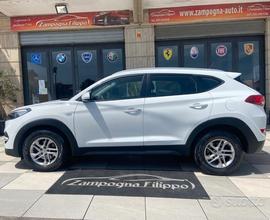 Hyundai Tucson 1.7 Crdi 115cv comfort - 2016