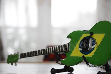 Modellino di Chitarra Elettrica in Miniatura