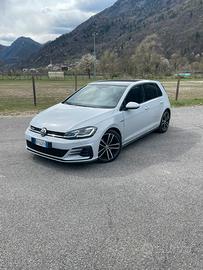 Volkswagen Golf 7.5 GTD DSG