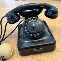 Telefono fisso vintage anni 60