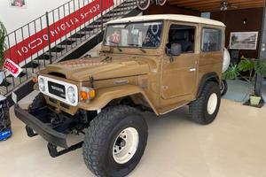 Toyota Land Cruiser BJ 42 3400 diesel 9o cv