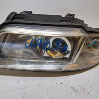 084411137L FANALE ANTERIORE DEPO SX AUDI A4 AVANT 